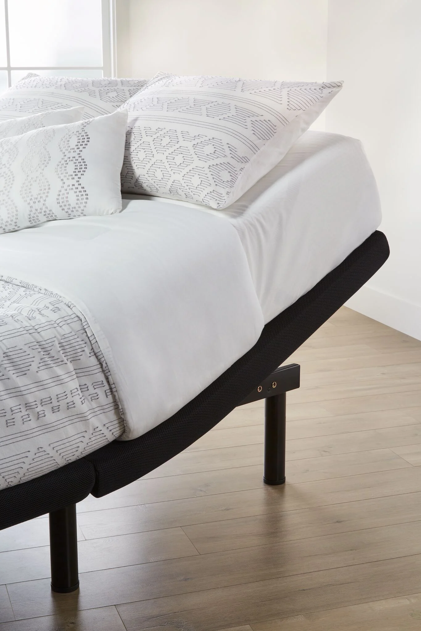 L2 Motion Pro Full Adjustable Base - Image 3